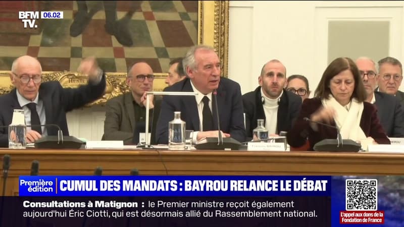 Premier ministre et maire de Pau, François Bayrou relance le débat sur le cumul des mandats