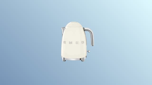 Difficile de dire non quand Cdiscount propose cette bouilloire Smeg à son meilleur prix