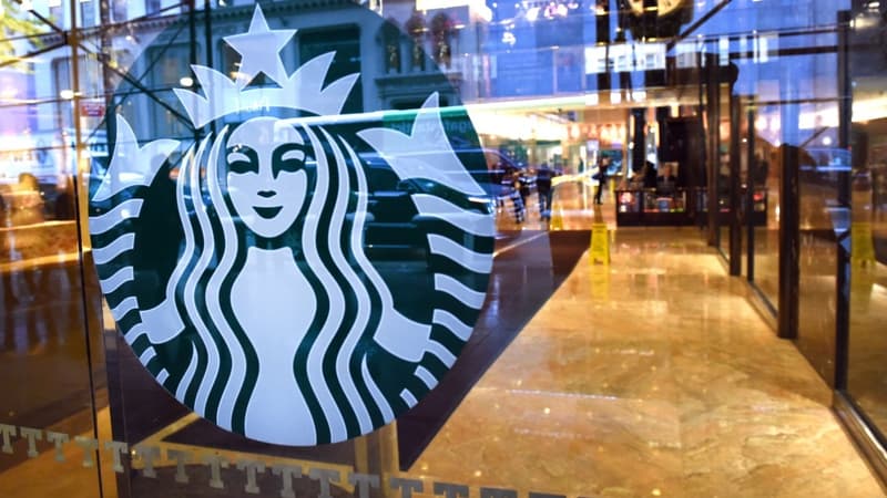 Le patron de Starbucks s'était inspiré du savoir-faire des Italiens pour développer son café.