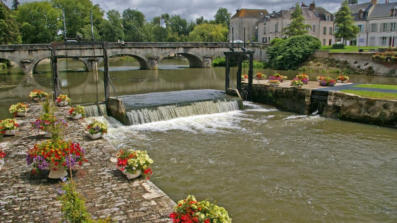 La Sauldre, qui traverse la ville de Romorantin-Lanthenay.