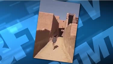 La jeune femme s'est affichée en mini-jupe dans les ruelles d'une cité historique saoudienne.