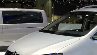 Le PS a choisi un Volkswagen Sharan pour transporter son futur candidat à l'élection présidentielle.
