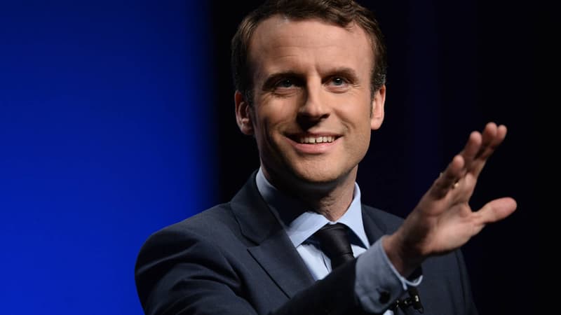 Emmanuel Macron lors d'un meeting à Angers.