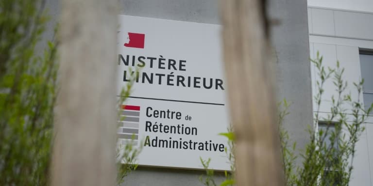 Les Français sont-ils très majoritairement pour une politique plus ferme sur l'immigration ?