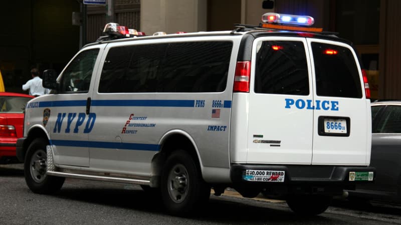 Une camionnette de la police de New York