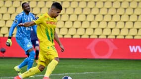 Steve Mandanda et Ludovic Blas lors de Nantes-OM le 20 février 2021