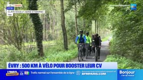 Sept jeunes partis d'Evry rejoignent les Pays-Bas à vélo pour booster leur CV