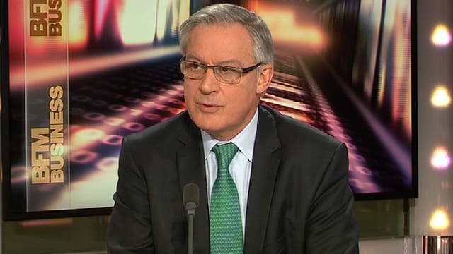 Christian Noyer, le gouverneur de la Banque de France, était l'invité d'Hedwige Chevrillon dans le Grand Journal ce 12 février.