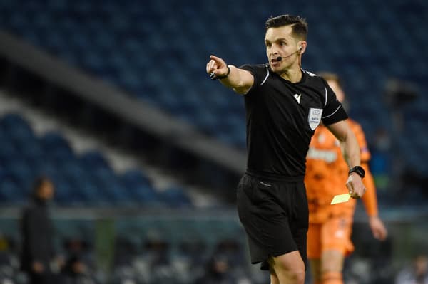 Carlos del Cerro Grande sera l'arbitre de PSG-Manchester City