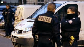 Deux cadavres ont été retrouvés jeudi dans une voiture calcinée à Nîmes (Photo d'illustration).