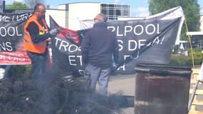 Les ouvriers de l'usine Whirlpool n'attendent rien d'Emmanuel Macron