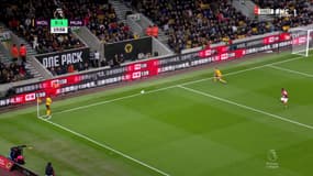 Joao Moutinho se rate sur corner