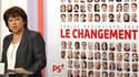 Martine Aubry, premier secrétaire du Parti socialiste, lors de la présentation du programme du PS pour la présidentielle de 2012, mardi. Selon un sondage BVA pour le quotidien 20 minutes, les principales propositions de ce programme sont approuvées en moy