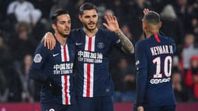 Mauro Icardi entre Sarabia et Neymar