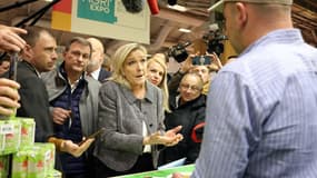 Marine Le Pen au salon de l'agriculture le 28 février 2024
