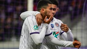 Zakaria ABOUKHLAL du Toulouse FC célèbre son but lors du match de quart de finale de la Coupe de France entre Toulouse et Rodez au Stadium Municipal le 1er mars 2023 à Toulouse, France.
