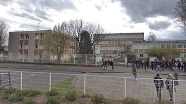 Le collège Les Tuileries de Saint-Germain-les-Corbeil