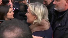 Marche pour Mireille Knoll:  "Nous sommes à notre place, quoiqu’en disent certains", déclare Marine Le Pen