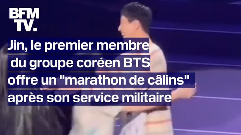 Regarder la vidéo Jin, le premier membre du groupe coréen BTS à finir son service militaire, offre un “marathon de câlins” à des fans