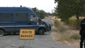 Une route barrée à Mailhoc (Tarn), près du lieu de fouilles pour tenter de retrouver le corps de Delphine Jubillar, le 16 juillet 2026