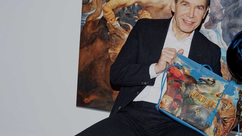 L'artiste américain Jeff Koons a dessiné une ligne de sacs pour Louis Vuitton. 