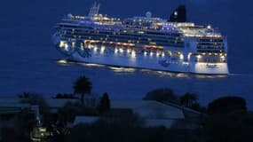 Le maire de Nice Christian Estrosi a signé un arrêté visant à interdire les escales des gros bateaux de croisière dans les eaux de sa métropole