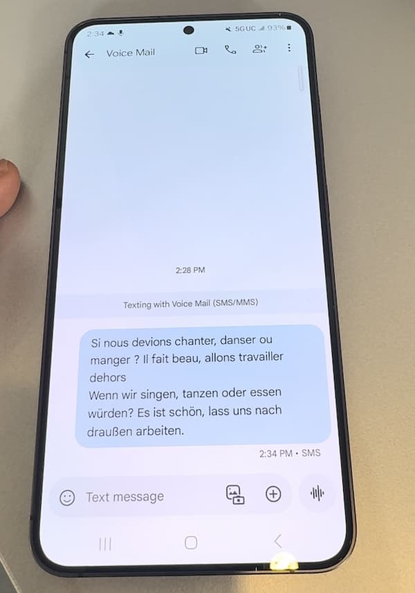 La traduction en direct des SMS vers une langue étrangère sur le Galaxy S24