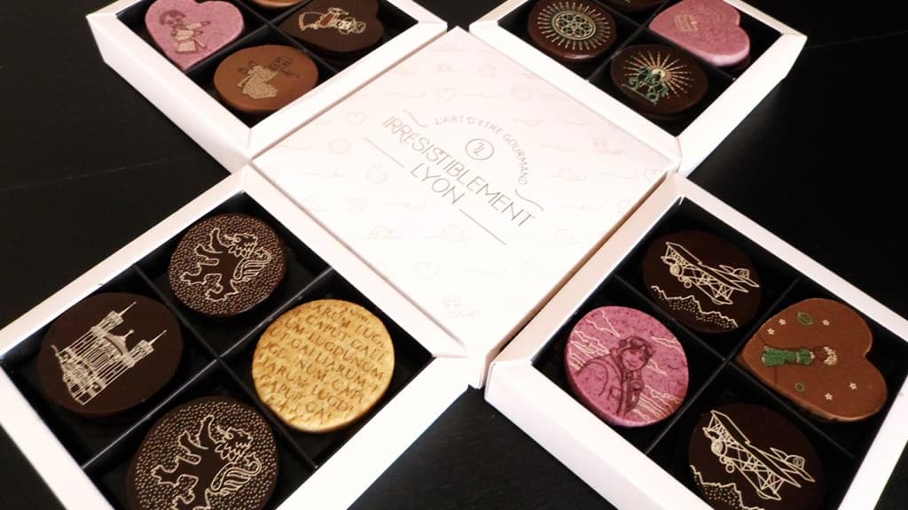 Les chocolats Irrésistiblement Lyon proposent des visuels en référence à l'histoire de la ville.