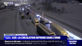 "8 heures bloqué dans la voiture": un automobiliste raconte son calvaire sur l'A28 dans l'Orne à cause de la neige