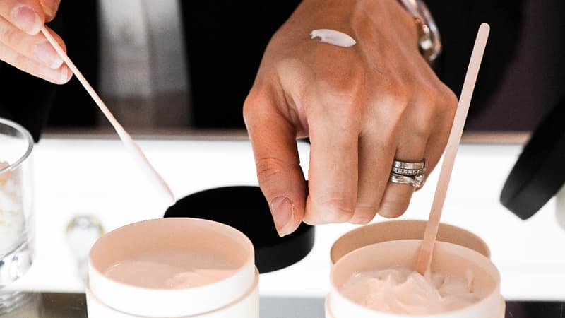 Des applications permettent de mieux choisir ses cosmétiques.