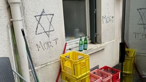 Un restaurant de Villeurbanne, près de Lyon, situé en face de la synagogue visé par des tags antisémites le dimanche 5 novembre 2023.