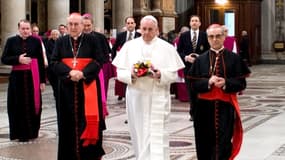 Durant son premier jour de pontificat, le 14 mars, le pape François s'est rendu à la basilique Santa Maria Maggiore à Rome.