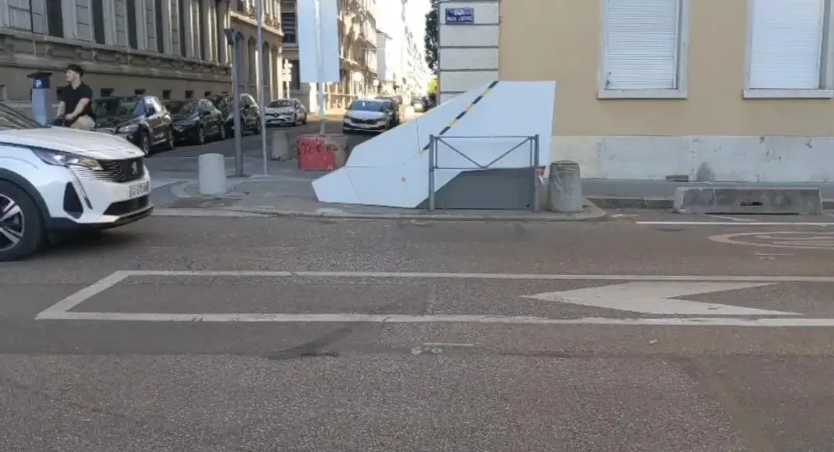 placeholder video