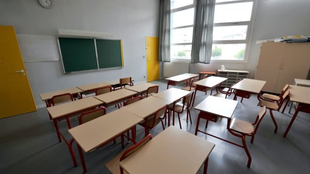 Image d'illustration salle de classes vide