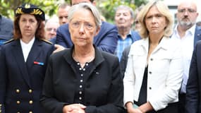 La Première ministre en déplacement à L'Haÿ-les-Roses, dans le Val-de-Marne, après l'attaque du domicile du maire, le 2 juillet 2023
