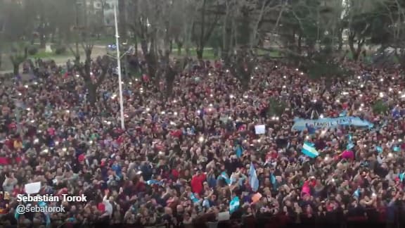 La foule accueillant Juan Martín del Potro à son retour en Argentine