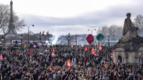 Une manifestation surprise à la Concorde ce jeudi 16 mars 2023.