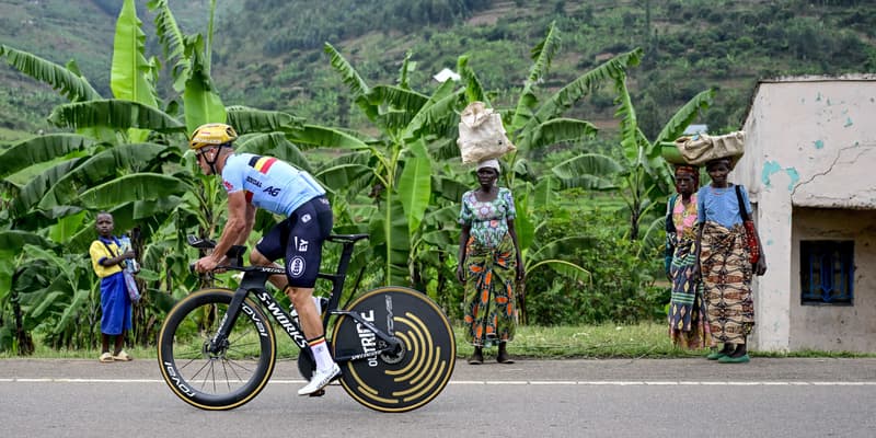 Remco Evenepoel s'entraîne au Rwanda avant les Mondiaux de cyclisme, le 19 septembre 2025