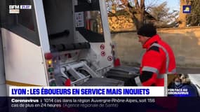 Lyon : les éboueurs en service mais inquiets