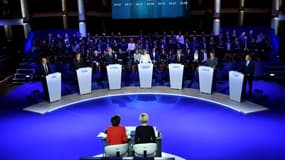 Les sept candidats à la primaire de la droite se retrouvent jeudi pour un troisième et ultime débat avant le premier tour dimanche prochain.