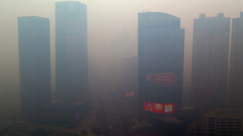 Le nord-est du pays sous un épais brouillard de pollution.