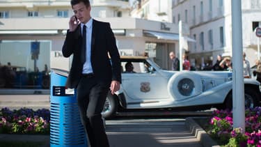 À partir du 1er octobre, appeler un numéro "surtaxé" depuis un téléphone mobile coûtera la même chose que depuis un fixe.
