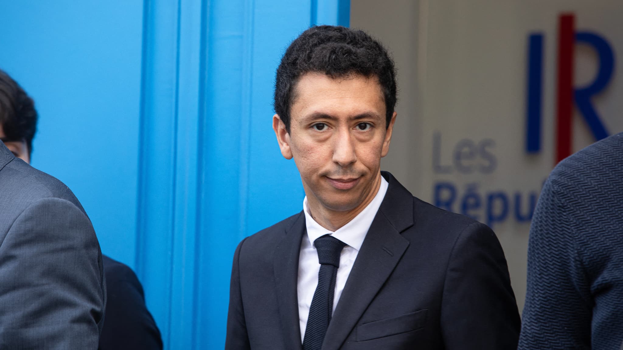 "PAS D'ASSENTIMENT DE NOTRE PART": LR PRÉVIENT QUE "SI LA GAUCHE EST À MATIGNON, LA DROITE SERA DANS L'OPPOSITION"
