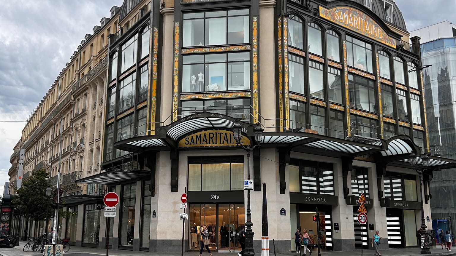 L'iPhone 14 fait des progrès quand le soleil se cache