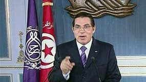 Le président tunisien Zine al Abidine Ben Ali lors d'une intervention télévisée du 13 janvier où il annonçait qu'il ne se représenterait pas en 2014. La France, comme le reste du monde, a été prise de court quand les troubles en Tunisie ont finalement pré