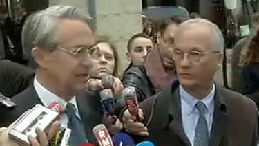 Philippe Marini et Gilles Carrez, les président des Commissions des Finances au Sénat et à l'Assemblée, à la sortie du ministère de l'Economie ce 11 avril.