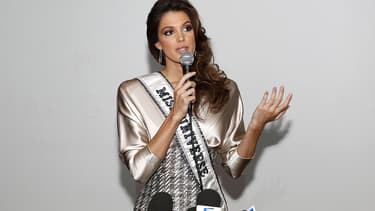 Iris Mittenaere, Miss France en 2016 puis Miss Univers en 2017, était en cinquième année de chirurgie dentaire lors de son sacre.