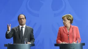 François Hollande et Angela Merkel veulent faire adopter une répartition obligatoire des demandeurs d'asile aux pays de l'Union européenne.