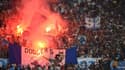 Les supporters marseillais encouragent leur équipe face à Bordeaux, lors de la 2e journée de L1, le 15 août 2021 au Stade Vélodrome