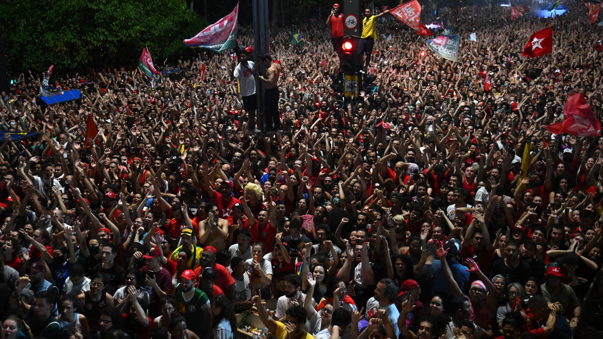 Les fans de Lula, le 30 octobre 2022 sur l'avenue Paulista à Sao Paulo, au Brésil